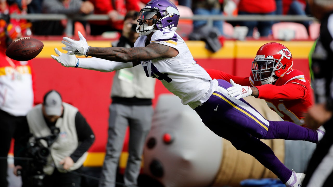 Offensive balance missing early in Vikings' loss to Chiefs